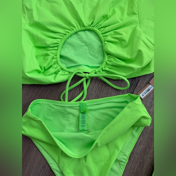 SKIMS Swim 3-Piece Set in “Lime” – Size Small – NWT - Picture 2 of 5